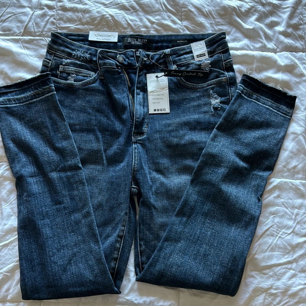 Size 13/31 Judy Blue, high rise, tummy control jeans